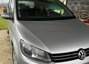 VW Touran 2.0 Tdi 7-os. navi uszkodzony