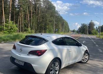 Sprzedam Opla astrę GTC 2013r