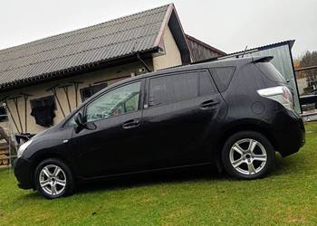 Toyota Verso 1.8 147KM benzyna automat 7 osobowy