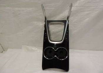 RAMKA PANEL BIEGÓW FORD EDGE EM2B-R045P28-BW