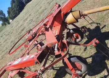 Przewracarka Przetrząsarka firmy Fella