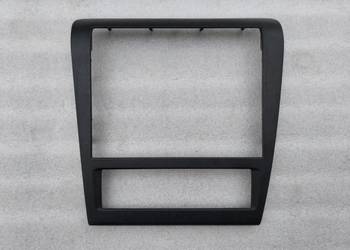 Ramka Panelu Klimatyzacji Radia Skoda Octavia I Lift 1U1863399B