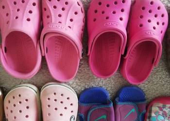 Klapki Crocs i sandałki Nike