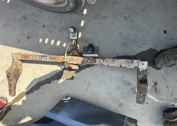 Hak holowniczy kompletny Subaru Forester SF I