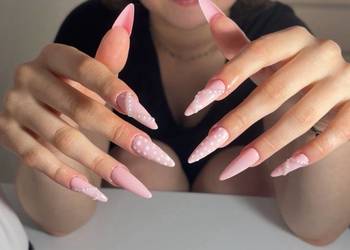 Press on nails