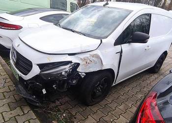 MERCEDES-BENZ ECITAN 2024 / EE / 122 KM