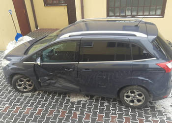 Ford GRAND C-MAX II 2012r, 2.0TDCI 140KM. Delikatnie uszk bok. Jeździ.