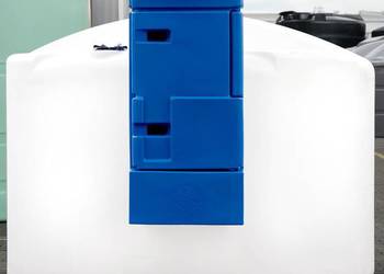 Zbiornik AdBlue BlueMaster® Basic Plus ze skrzynią