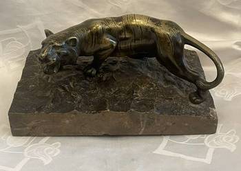 Figurka z brązu - puma