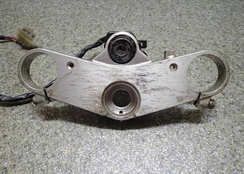 PÓŁKA GÓRNA ZAWIESZENIA PRZÓD BRAK KLUCZYKA KAWASAKI ZX9R ZX 9 R 00-04R