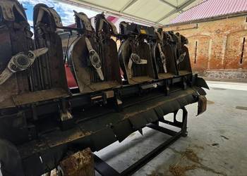 Sprzedam przystawkę do kukurydzy  Geringhoff pasuje do Claas Mega Tucano