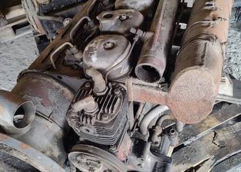 Sprzedam silnik DEUTZ - F4L913 - 4 cylindry, sprawny