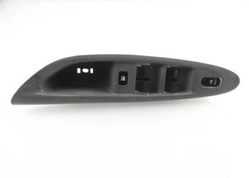 PANEL SZYB MAZDA MPV II (LW) LC62684L6