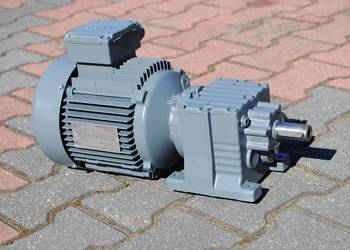 Motoreduktor 1.5kw. 418obr./min. . Firmy SEW