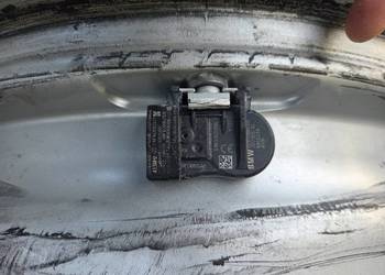 BMW 1 F20 F21 2 F22 F23 3 F30 F31 F34 CZUJNIK CIŚNIENIA OPON TPMS 6881891