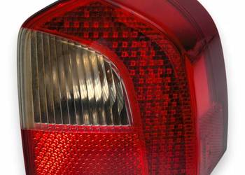 LAMPA PRAWA Volvo V70 III XC70 2007-2013 tylna tylnia prawy tył 30698984