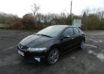Honda Civic VIII piękne Czarne UFO 1,8 stan idealny
