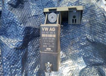 VW przekaźnik 03G907282A