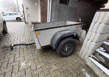 Przyczepka przyczepa samochodowa