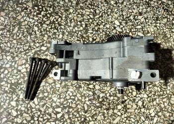 Pompa oleju BMW E87 E81 E46 E90 E91 E92 E93 E60 Z4E85 X1 E84  X3 E831.8 2.0