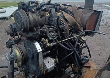 Silnik Komatsu SAA4D102E-2 cummins
