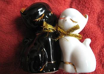 Kot - para biel i czerń - figurka porcelana - 7 i 6 x 4 x 3 cm