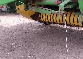 Sprzedam prasę John Deere 545