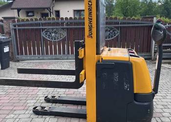 wózek widłowy Jungheinrich EJC 220