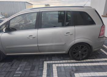 Opel Zafira 1.9 101km 2006t 7 osobowa