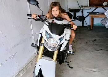 SPRZEDAM LUB ZAMIENIĘ SUZUKI GSR 750 ROK 2015 JAK NOWY PRZEBIEG  6500 KM