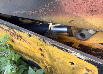 CAT Caterpillar TH330B TH 330 B Siłownik Hydrauliczny Wychyłu Łyżki Podnos…