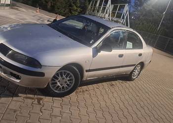 Sprzedam mitsubishi Carisma zapraszam