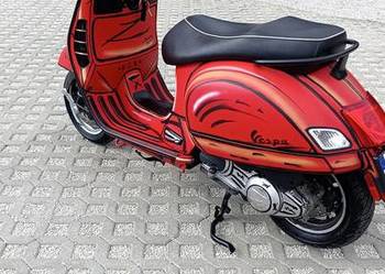 Vespa GTS 300
