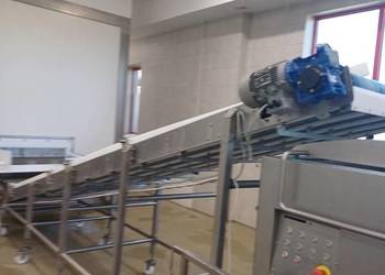 Przenośniki transportery, konstrukcje nierdzewne, branża pakowania.