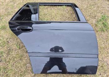 BMW E39 Touring kombi drzwi tylne prawe w kolor Blacksapphire