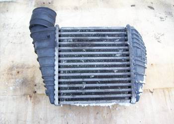 Golf IV 1.9 TDI Intercooler Chlodnica powietrza Valeo