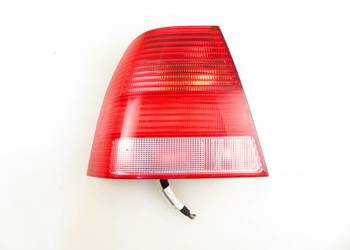 LAMPA LEWA TYLNA VW BORA 1J5945095AA