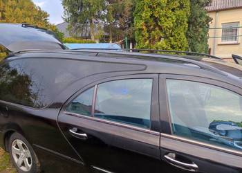 Mercedes Carawan pogrzebowy