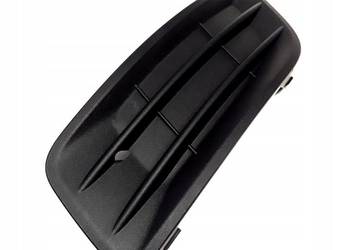 VOLVO V50 przednia lewa kratka zaslepka w zderzak 30779102 VOLVO V50 przednia lewa kratka zaslepka w zderzak 30779102