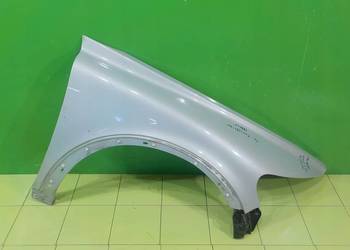 VOLVO C30 R-DESIGN 08r 3D blotnik prawy przod