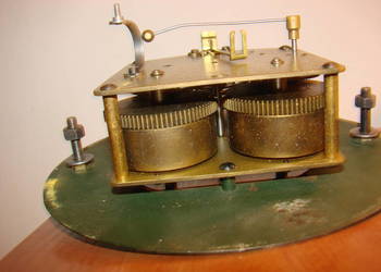 Exacta Ross mechanizm zegara Exacta Ross mechanizm zegara