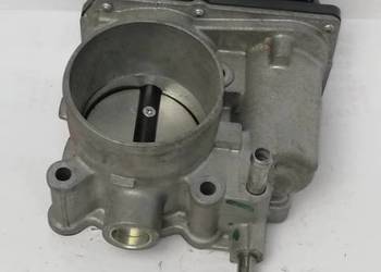 Przepustnica Toyota 2.0 B 22030-37050