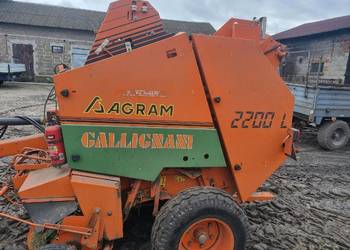Prasa Gallignani 2200l siatka rok 2004 szeroki podbierak Prasa Gallignani 2200l siatka rok 2004 szeroki podbierak