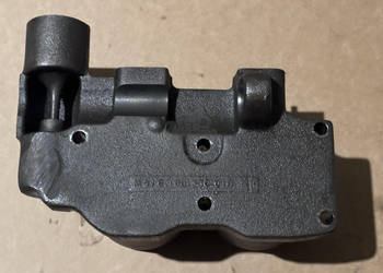 Fendt 712 716 720 722 Obudowa Urządzenia Regulującego H718100531010 916100…