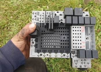 Moduł Cem Rem BSI bezpieczniki Volvo s60 s80 v70 II XC70 xc90