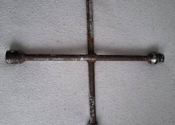 Klucz krzyżak do kół roz. 17,19,21,22 cm.