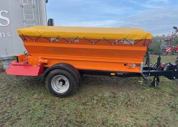 POSYPYWARKA PIASKU PRONAR T-130 NOWA GWARANCJA 36 M
