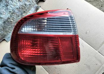 SEAT TOLEDO 2 MK2 LAMPA TYŁ TYLNA LEWA + WKŁAD NAMPY LEWEJ