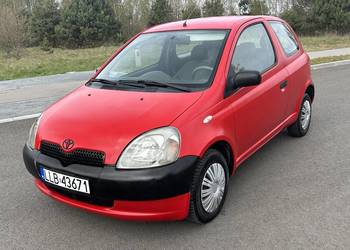 Toyota Yaris 1.0 VVT-I**