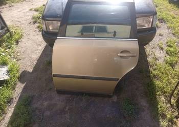 Passat B5 FL kombi drzwi lewy tył